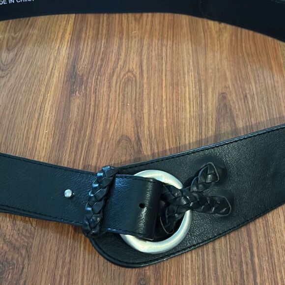 J. Jill black genuine leather beltswith silver hardware size L - Picture 1 of 5
